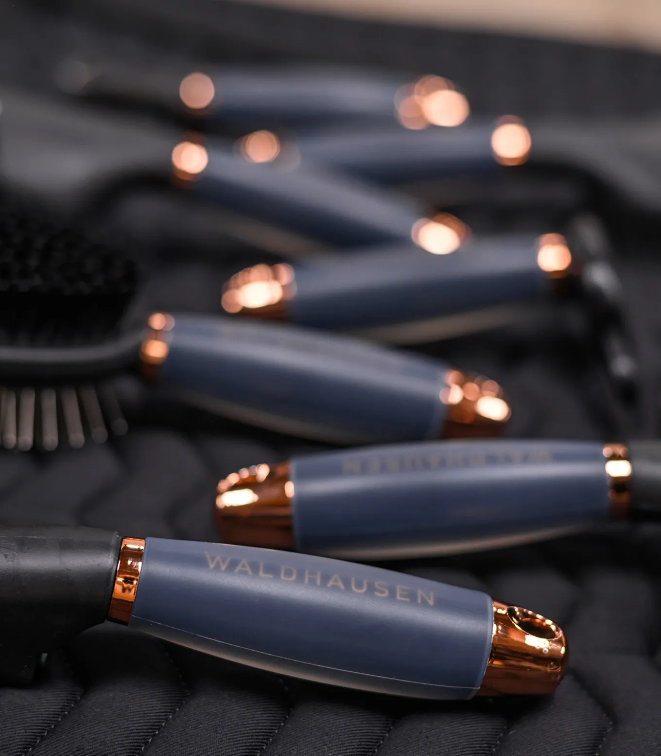 Fellwechselkamm mit Gelgriff, L