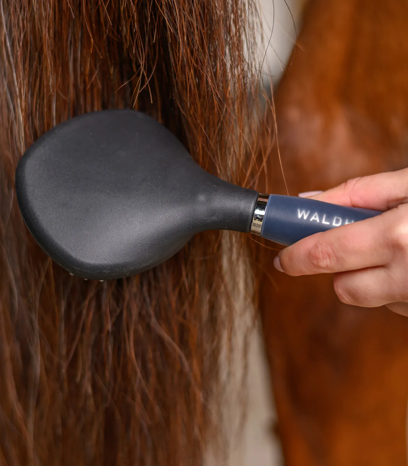 Langhaarbürste mit Gelgriff